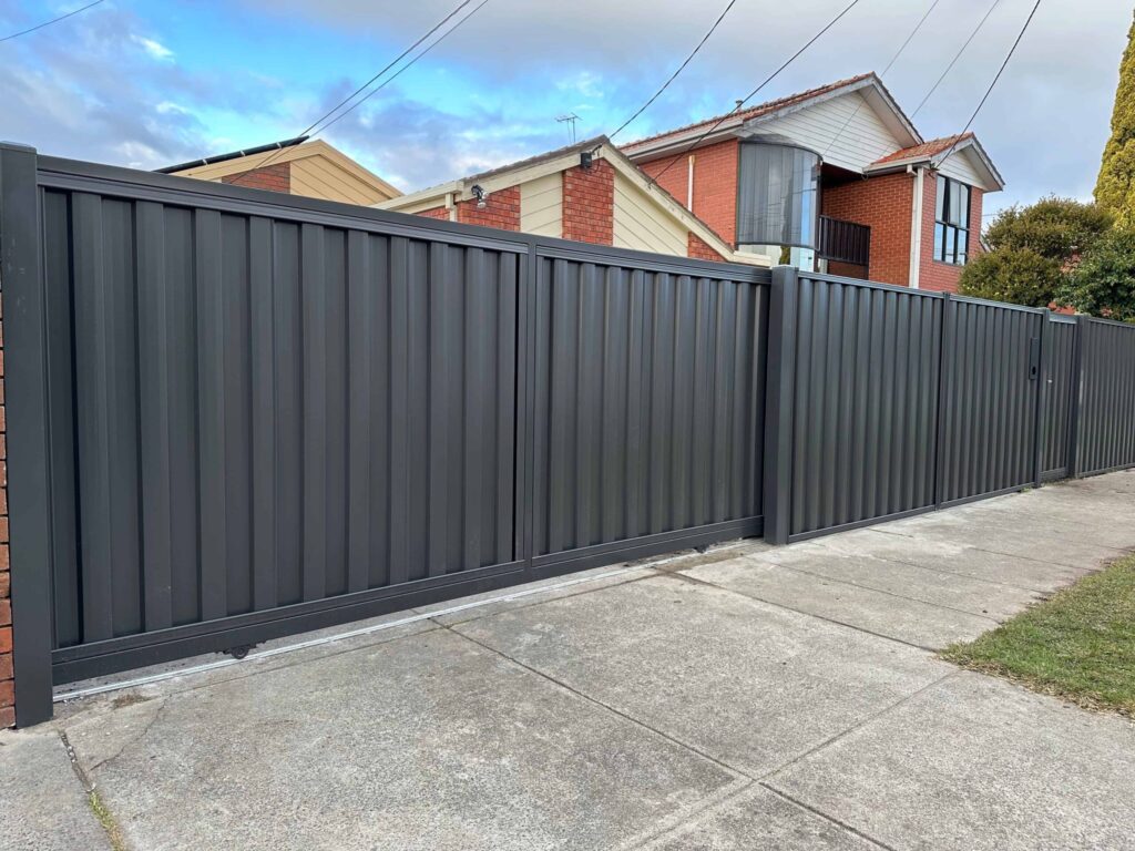 Top Tier Fencing, Timber Fences, retaining walls, colorbond fences and more.